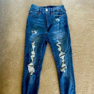 Aeropostale super high rise curvy jegging. Size 2 Regular length